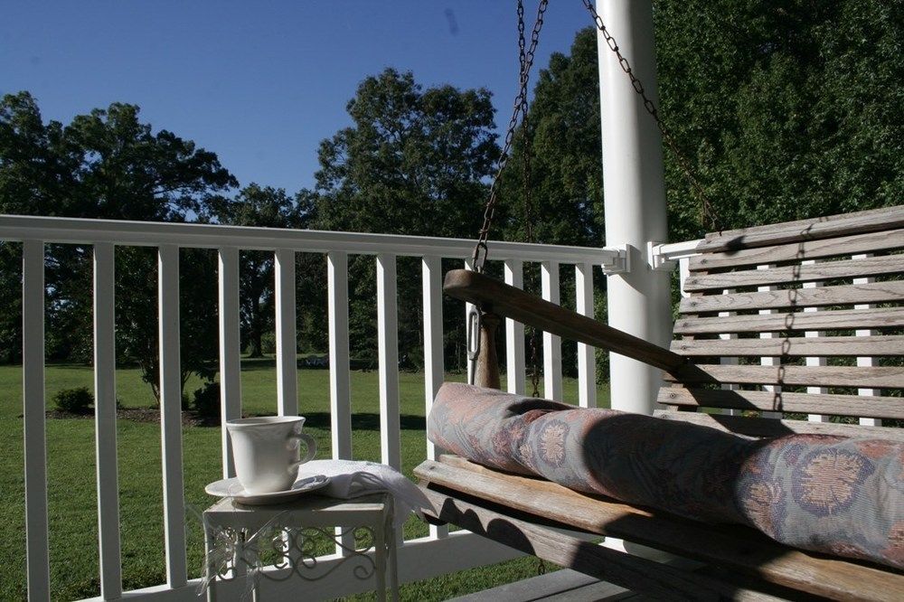 Seven Oaks Bed & Breakfast Highpoint Екстериор снимка
